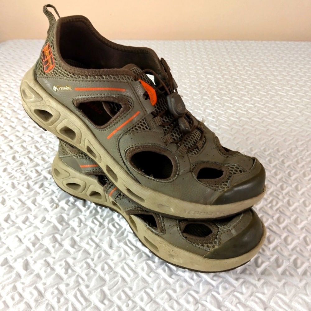 Columbia Tecklite water proof hiking sandal non marking mens 8 1/2. Average